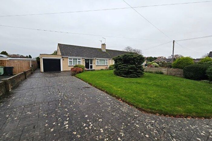 2 Bedroom Bungalow To Rent In Wrangleden Road, Maidstone, ME15