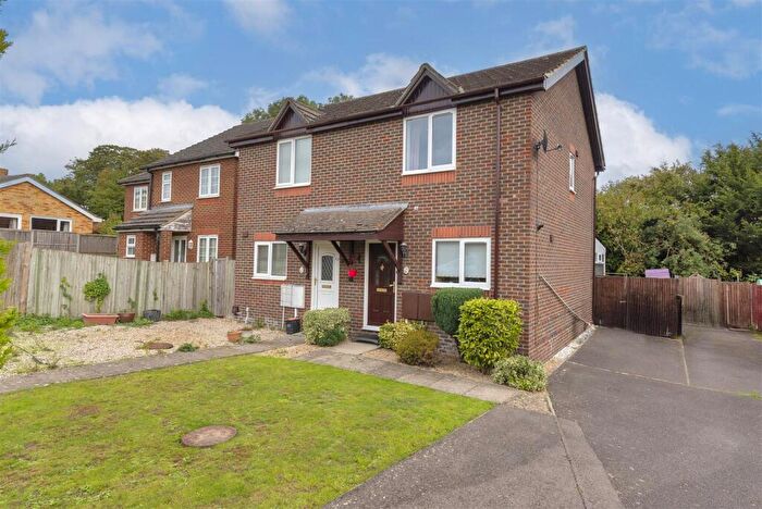 2 Bedroom Semi-Detached House For Sale In Lockswood, Allington, ME16