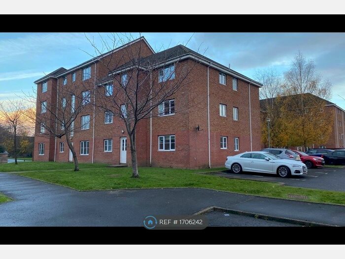 2 Bedroom Flat To Rent In Tullis Gardens, Glasgow, G40
