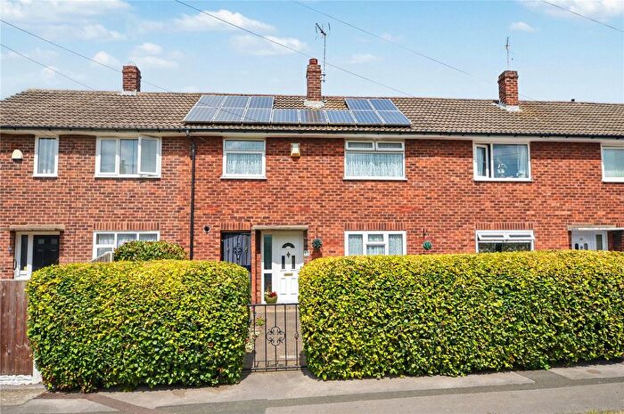 3 Bedroom Terraced House For Sale In Redhall Crescent, Leeds, West Yorkshire, LS11