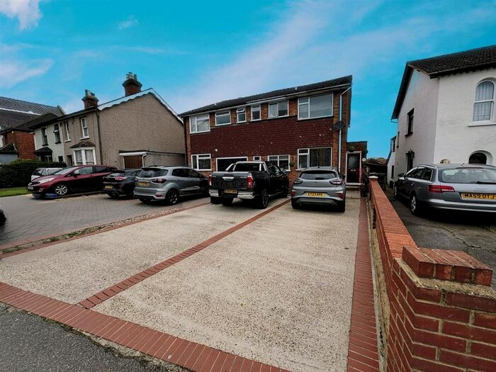 3 Bedroom Semi-Detached House To Rent In Southend Road, Corringham, Stanford-Le-Hope, SS17