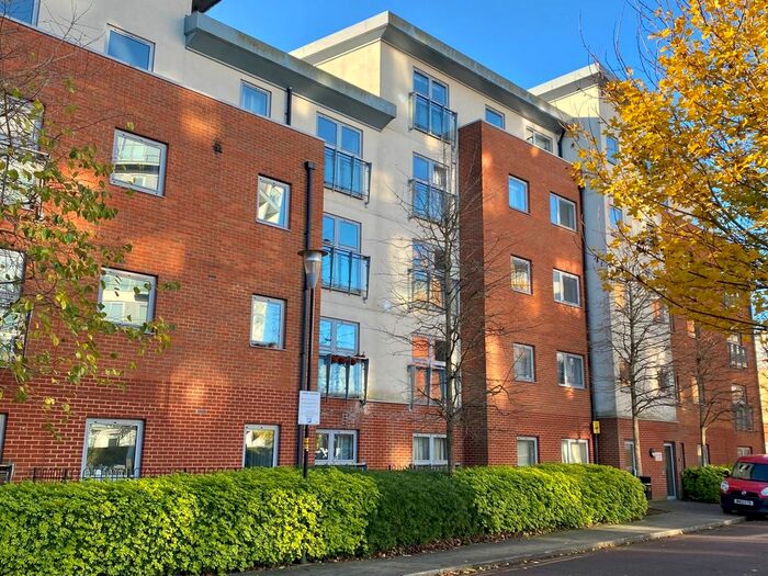 1 Bedroom Flat To Rent In Charrington Place, St Albans, AL1