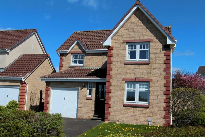 4 Bedroom House To Rent In Braemar Gardens, Duloch, Dunfermline, KY11