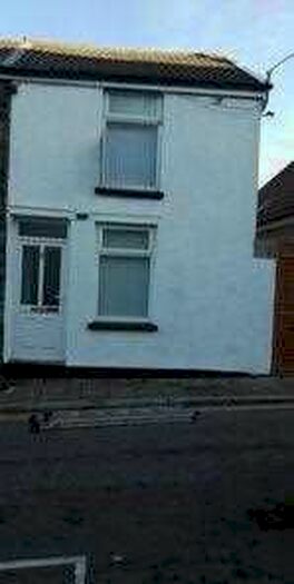 2 Bedroom End Of Terrace House To Rent In Napier Street, Mountain Ash, CF45