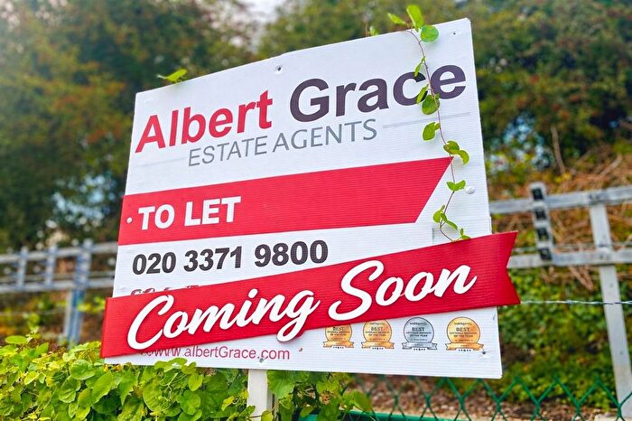 4 Bedroom Flat To Rent In Downing Drive, Greenford, UB6