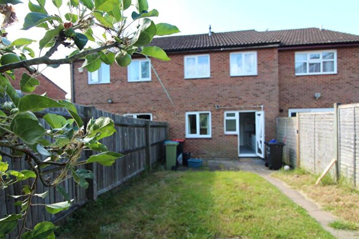 3 Bedroom Terraced House To Rent In Merlin Walk, Eaglestone, Milton Keynes, MK6
