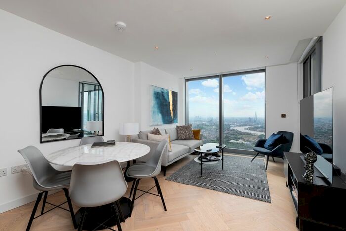 1 Bedroom Flat To Rent In Landmark Square, London, E14