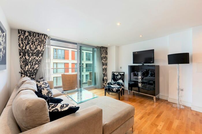 2 Bedroom Flat To Rent In Rochester Row, Westminster, London, SW1P