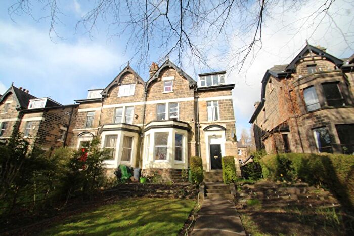 Flat To Rent In Oak Road, Potternewton, Leeds, Uk, LS7