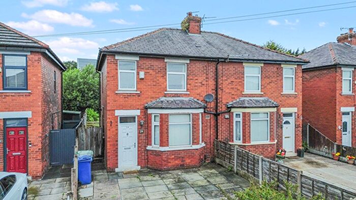 2 Bedroom Semi-Detached House For Sale In Legh Street, Ashton-In-Makerfield, WN4