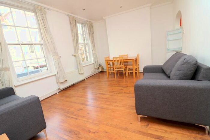 2 Bedroom Maisonette To Rent In Essex Road, London, N1