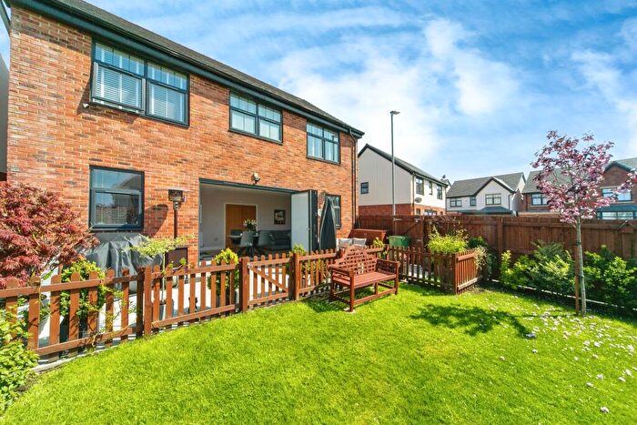 4 Bedroom Detached House For Sale In Glenavon Park, Prenton, CH43