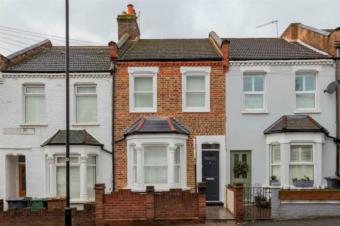 2 Bedroom Terraced House To Rent In Fairfield Road, Walthamstow, E17