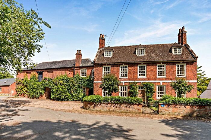 6 Bedroom Equestrian Property For Sale In The Green, Lubenham, Leicestershire, LE16