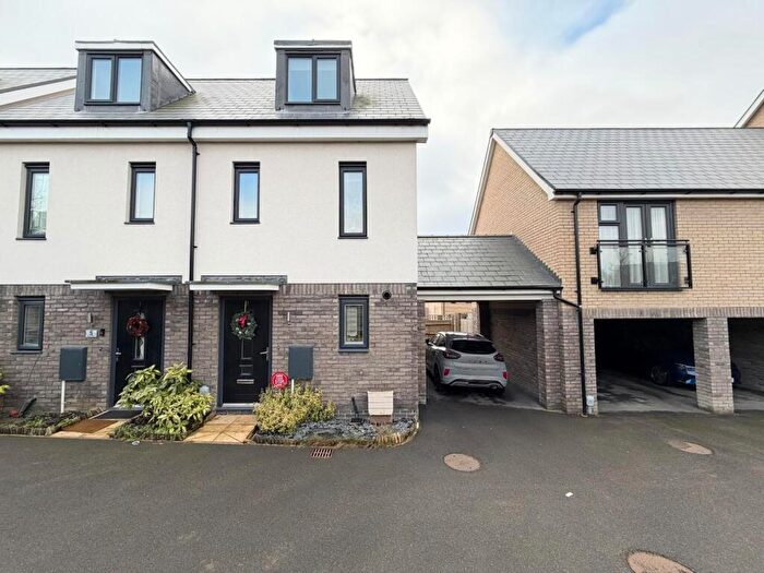 3 Bedroom Semi Detached House For Sale In Rogers Road, Haverhill, CB9