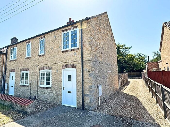 2 Bedroom Semi-Detached House For Sale In Fen Road, Washingborough, Lincoln, LN4