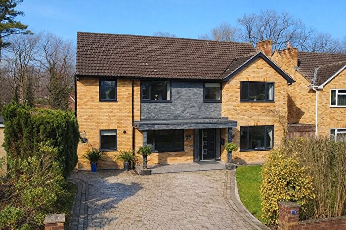 4 Bedroom Detached House For Sale In Highbury Crescent, Camberley, GU15