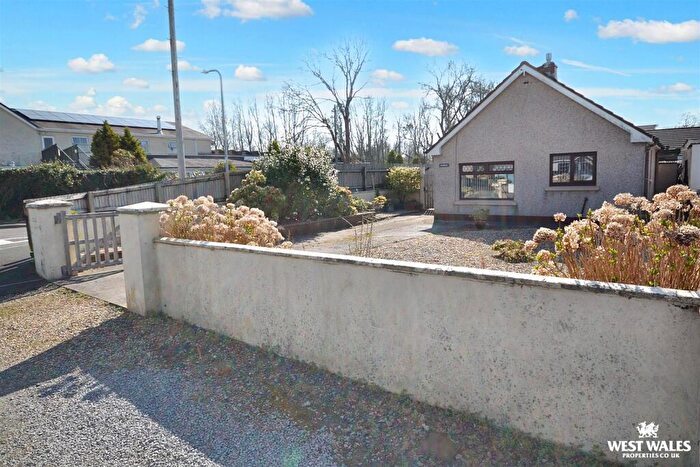 2 Bedroom Detached Bungalow For Sale In Begelly, SA68