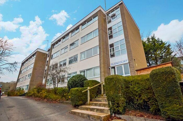 2 Bedroom Flat To Rent In Glenmore Road, Salisbury, SP1