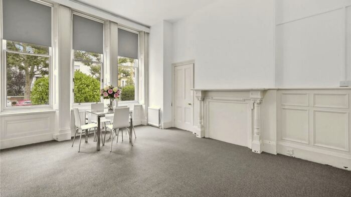 1 Bedroom Flat To Rent In Hamilton Terrace, London, NW8