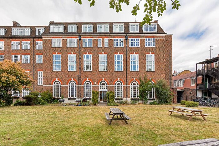 1 Bedroom Flat To Rent In Old Town, Clapham Old Town, London, SW4