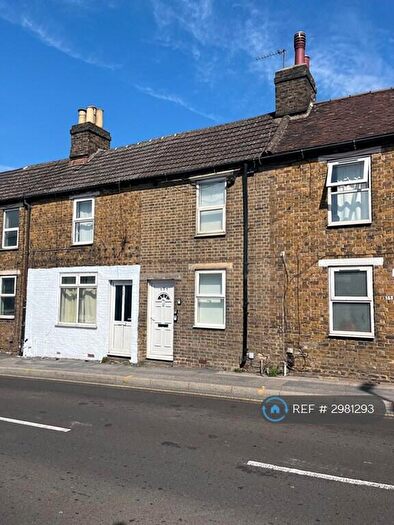 2 Bedroom Terraced House To Rent In Upper Stone Street, Maidstone, ME15