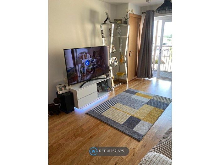 1 Bedroom Flat To Rent In Springwell Court, Hornchurch, RM11