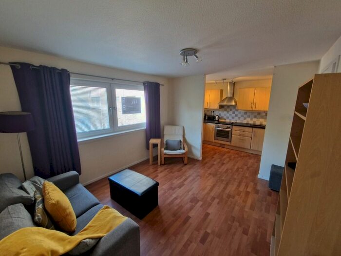 1 Bedroom Flat To Rent In Urquhart Terrace, City Centre, Aberdeen, AB24