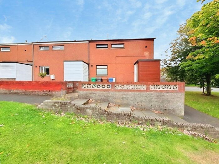 2 Bedroom Terraced House For Sale In Huntly Drive, Glenrothes, KY6