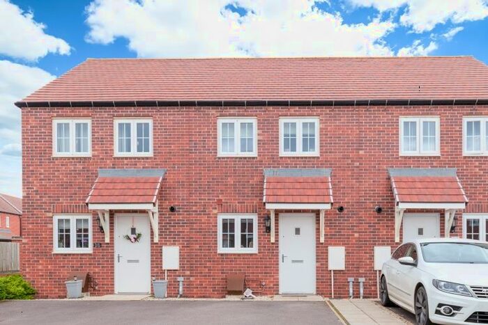 2 Bedroom Terraced House To Rent In Yarrow Road, Bodicote, Banbury, OX15