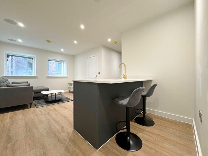 1 Bedroom Flat To Rent In Great George Street, Leeds City Centre, LS1