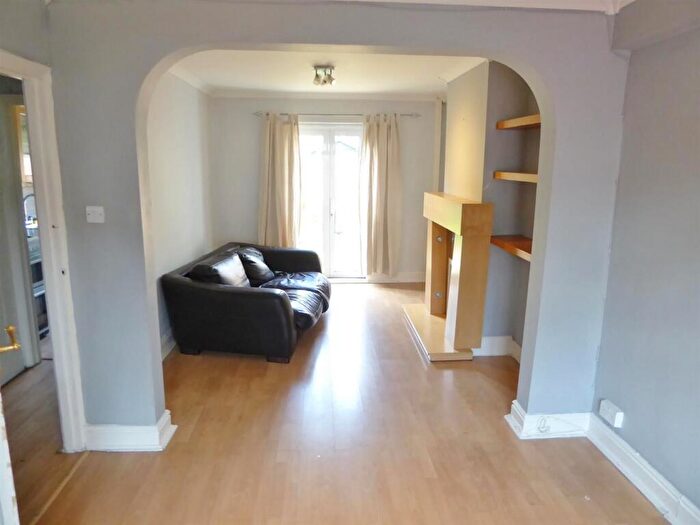 3 Bedroom Terraced House To Rent In Steers Mead, Tooting Borders, CR4