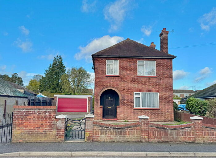 3 Bedroom Detached House For Sale In Paddock Street, Soham, CB7