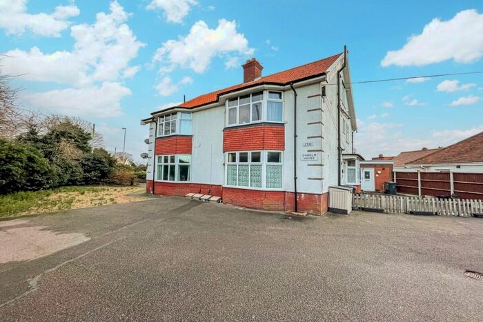 2 Bedroom Flat To Rent In Middleton Road, Gorleston, Great Yarmouth NR31