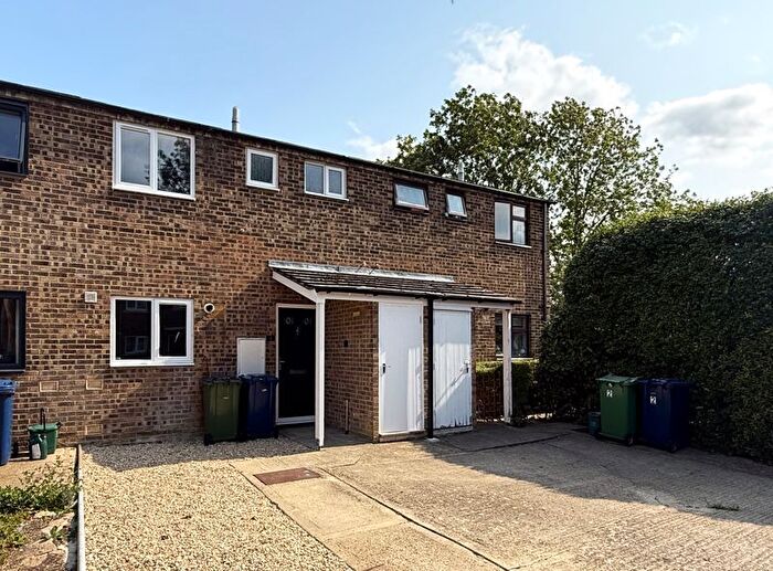 2 Bedroom Terraced House For Sale In Saunders Road, Oxford, OX4