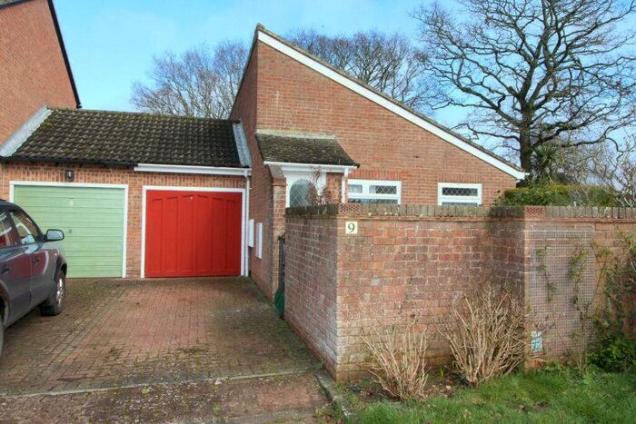 2 Bedroom Semi-Detached Bungalow To Rent In Blair Close, New Milton, BH25