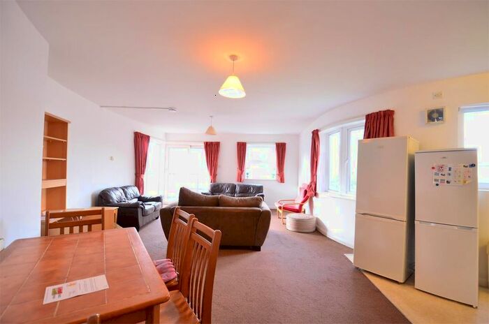 4 Bedroom Flat To Rent In Stephens Road, Flat Selly Oak, Birmingham B29