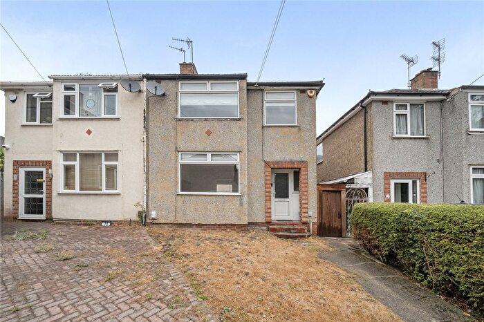 3 Bedroom Semi-detached House For Sale In Spring Vale, Bexleyheath, Kent, DA7