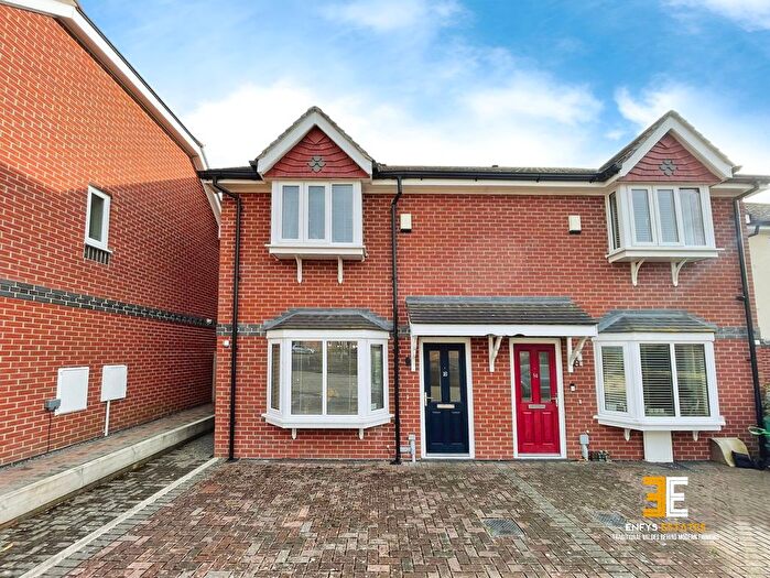 3 Bedroom Semi-Detached House For Sale In Parc Castell, Llandudno Junction, LL31