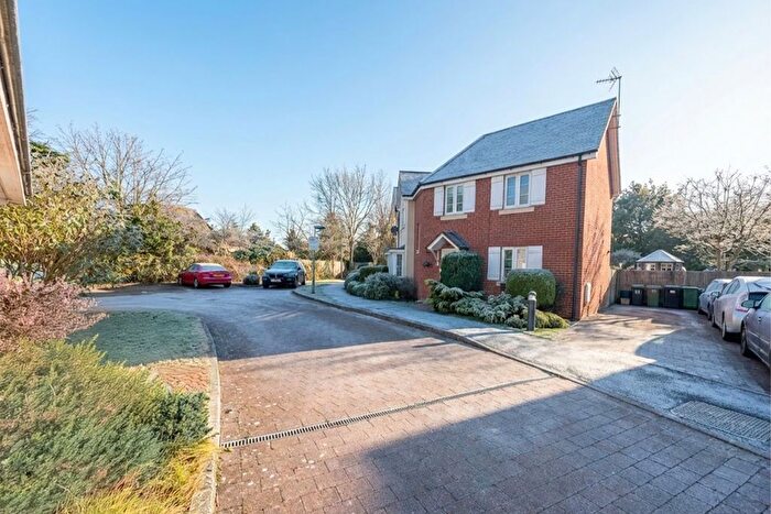 3 Bedroom Semi-Detached House For Sale In Milton Place, High Wycombe, HP13