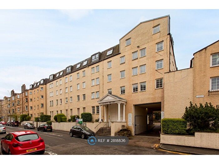 4 Bedroom Flat To Rent In Caledonian Crescent, Edinburgh, EH11
