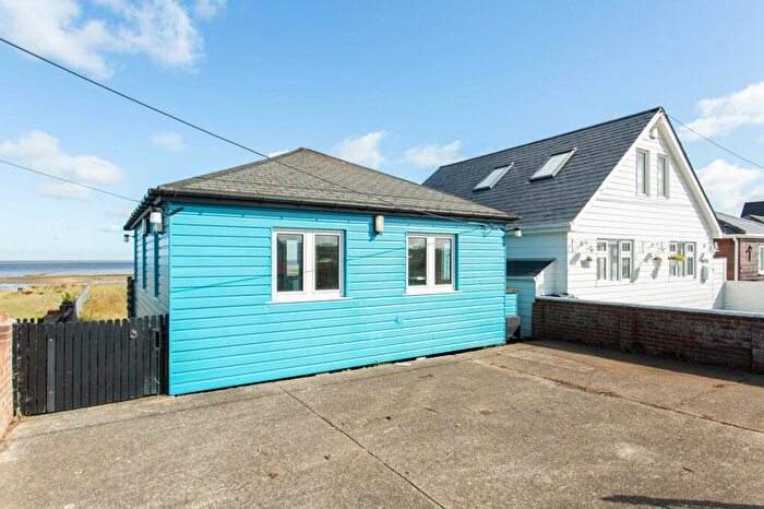 2 Bedroom Detached Bungalow For Sale In Faversham Road, Seasalter, CT5