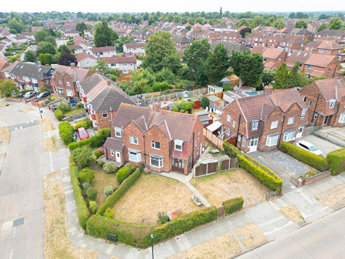 3 Bedroom Semi Detached House For Sale In Ostman Road, York, YO26