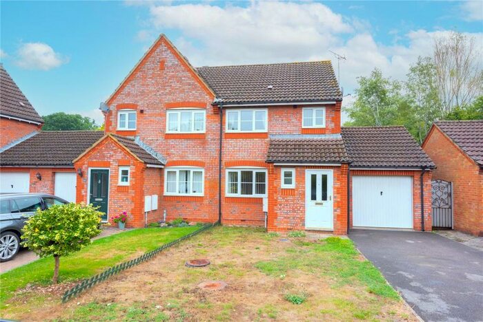 3 Bedroom Semi-Detached House To Rent In Anvil Way, Bramley, Tadley, Hampshire, RG26