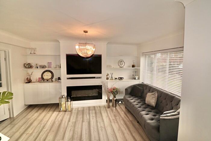 3 Bedroom House To Rent In Larkswood Road, Corringham, SS17