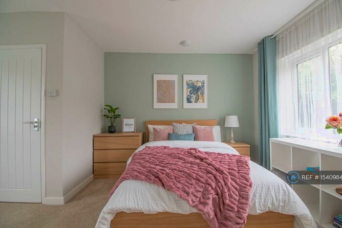 4 Bedroom End Of Terrace House To Rent In Pershore Place, Coventry, CV4