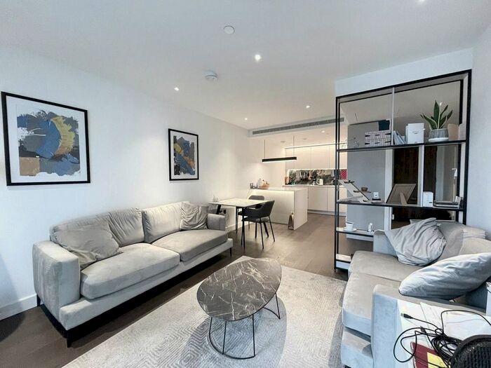 2 Bedroom Flat To Rent In Belvedere Row Apartments, Fountain Park Way, White City, London, W12