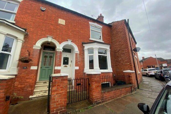 3 Bedroom Terraced House To Rent In Washington Street, Northampton, NN2
