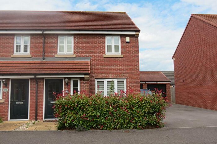 3 Bedroom Semi-Detached House To Rent In Cherry Avenue, Hessle, HU13