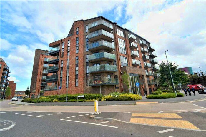 2 Bedroom Apartment To Rent In Mill Pond Road, Langley Square, Dartford, DA1